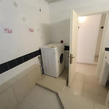 Aeolos Неа-Потидеа