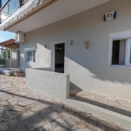 Aeolos Apartmán Nea Poteidaia